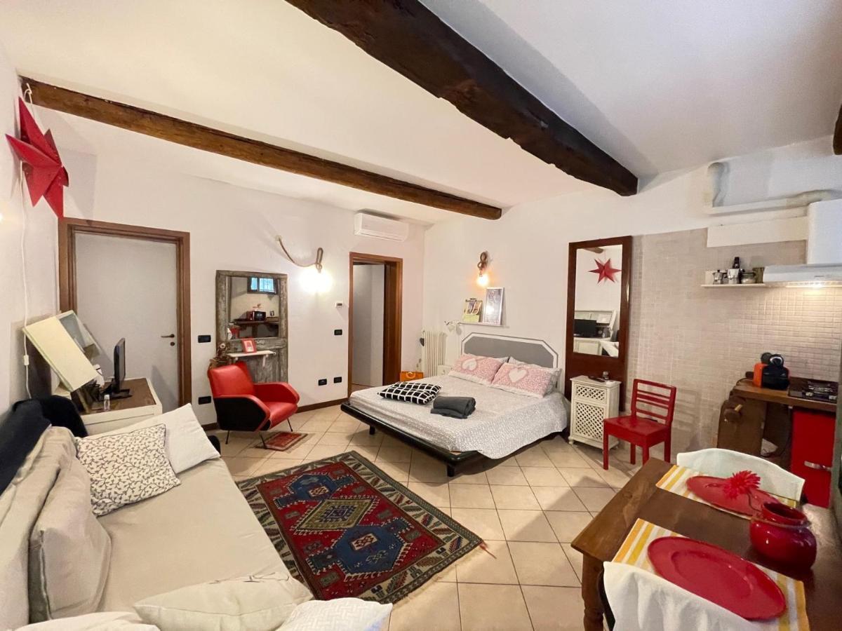 La Casa Degli Zii Apartment Ferrara Luaran gambar