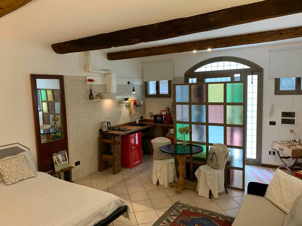 La Casa Degli Zii Apartment Ferrara Luaran gambar