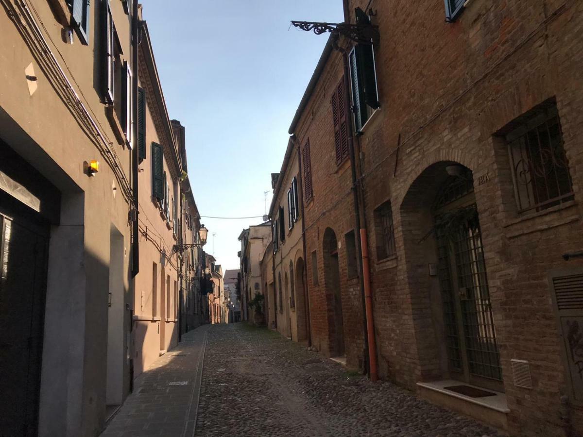 La Casa Degli Zii Apartment Ferrara Luaran gambar